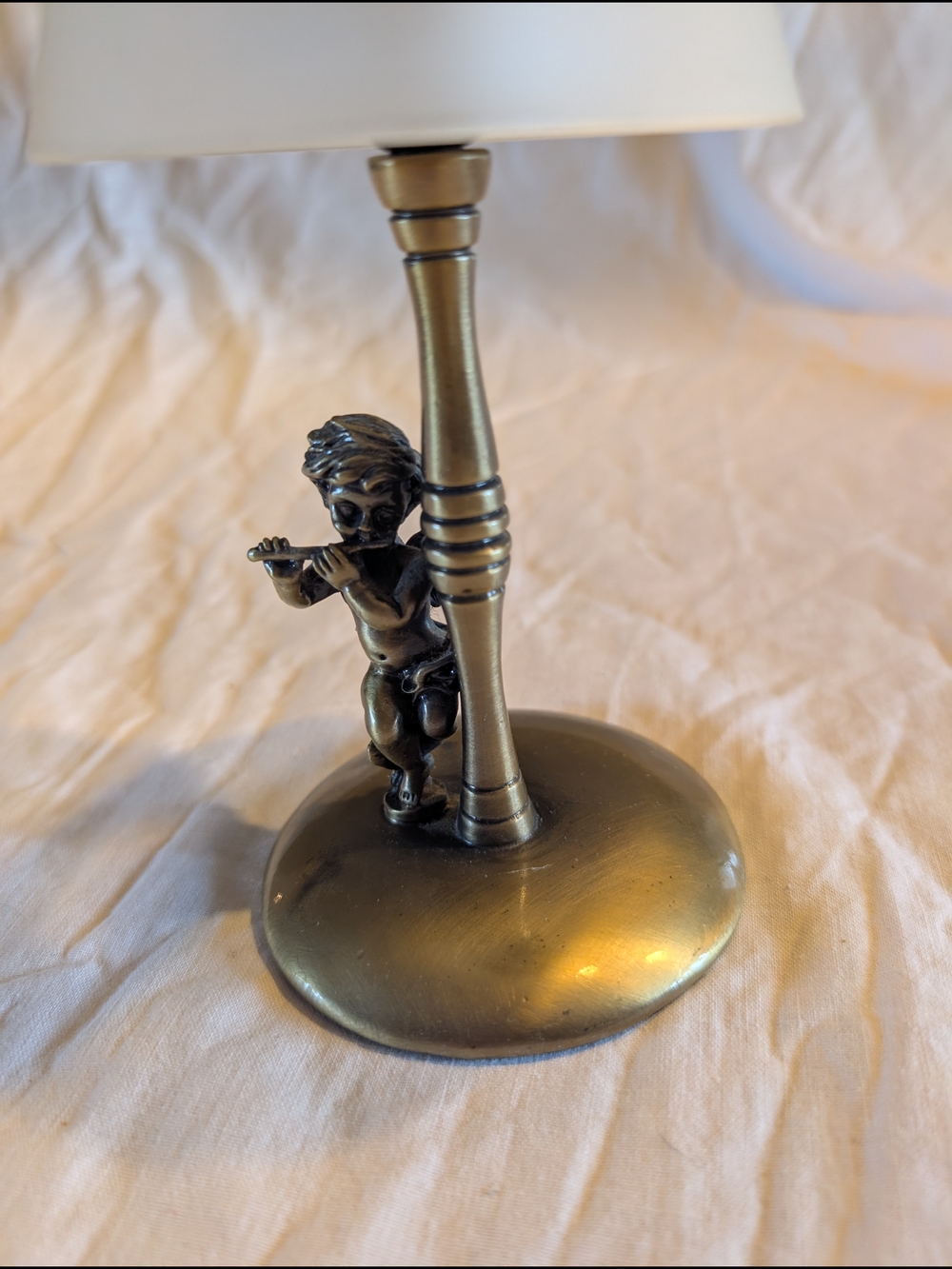 2/50$ Vintage White Frosted Glass & Brass Cherub Fairy Lights - Picture 6 of 8